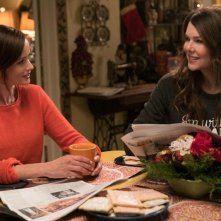 Una mamma per amica, di nuovo insieme: Lauren Graham e Alexis Bledel nell'episodio Primavera