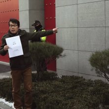 Mentre loro stavano a guardare: una scena del documentario