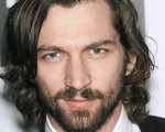 Michiel Huisman nel cast del nuovo film diretto da Mike Newell