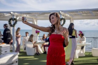 Un Natale al Sud: Anna Tatangelo in una scena del film