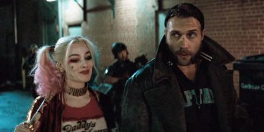 images/2016/11/30/suicide-squad-extended-harley-boomerang.jpg