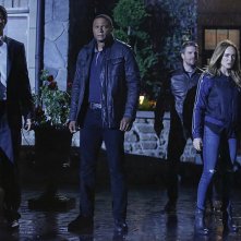 Arrow: una foto dell'episodio Invasion!