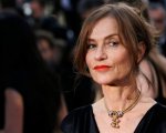 Isabelle Huppert star di Eva, thriller diretto da Benoit Jacquot