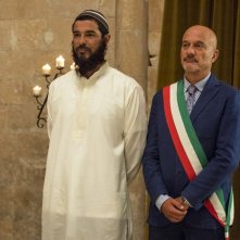 Non c'è più religione: Claudio Bisio e Alessandro Gassman in una scena del film