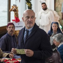 Non c'è più religione: Claudio Bisio e Alessandro Gassman in un momento del film