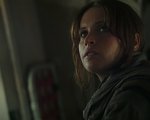 Rogue One: Jyn trova un'arma nella nuova clip del film