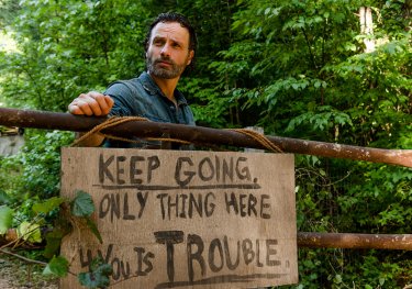 The Walking Dead: Andrew Lincoln in una foto dell'episodio Tu sei il mio sole