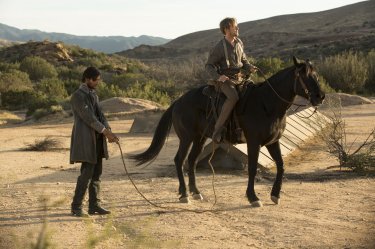 Westworld: Ben Barnes e Jimmi Simpson in The Bicameral Mind