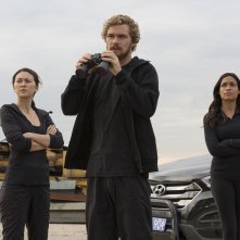 Iron Fist: Jessica Henwick, Finn Jones e Rosario Dawson
