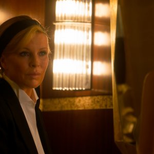 Cinquanta sfumature di nero: Kim Basinger in una foto