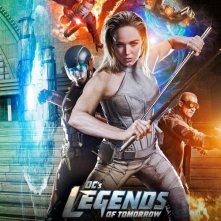 Legends of Tomorrow: il poster del crossover con The Flash, Arrow e Supergirl