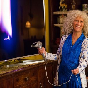 Poveri ma ricchi: la Mazzamauro in una foto esclusiva