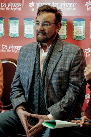 Kabir Bedi durante la conferenza stampa a Firenze