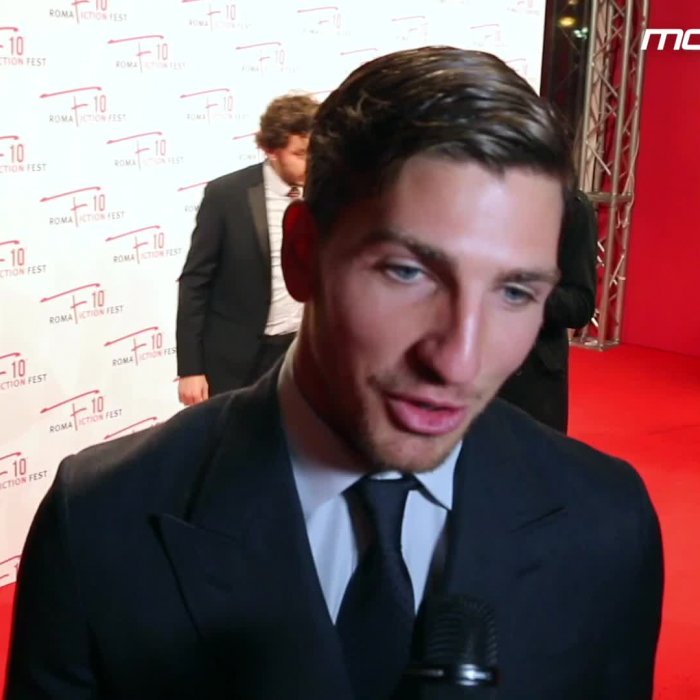 Il confine: Video interviste al cast sul tappeto rosso