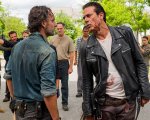 The Walking Dead 7: Negan uccide ancora, ma Rick ed Alexandria sono finalmente pronti a ribellarsi