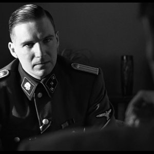 Schindler's List: un primo piano di Ralph Fiennes