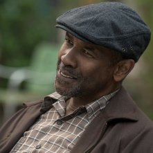 Barriere: Denzel Washington in una scena del film