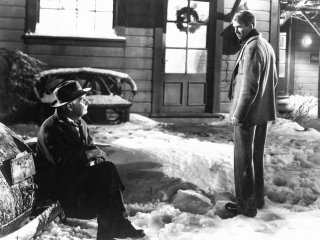 Henry Travers e James Stewart in una scena de La vita è meravigliosa