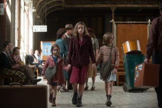 Il viaggio di Fanny: Léonie Souchaud in una scena del film