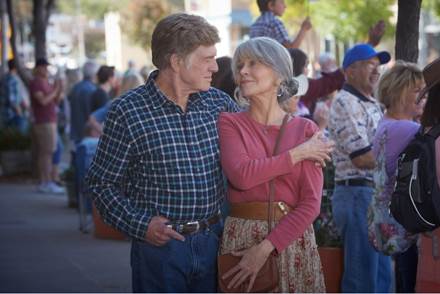Our Souls at Night: Robert Redford e Jane Fonda nella prima immagine del fim targato Netflix