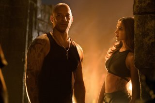 xXx - Il ritorno di Xander Cage: Vin Diesel e Deepika Padukone in una scena del film