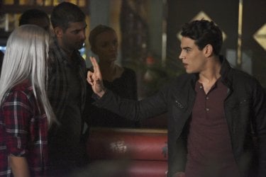 Shadowhunters: Joanne Jansen e Alberto Rosende in This Guilty Blood