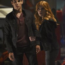 Shadowhunters: Alberto Rosende e Katherine McNamara nella puntata This Guilty Blood