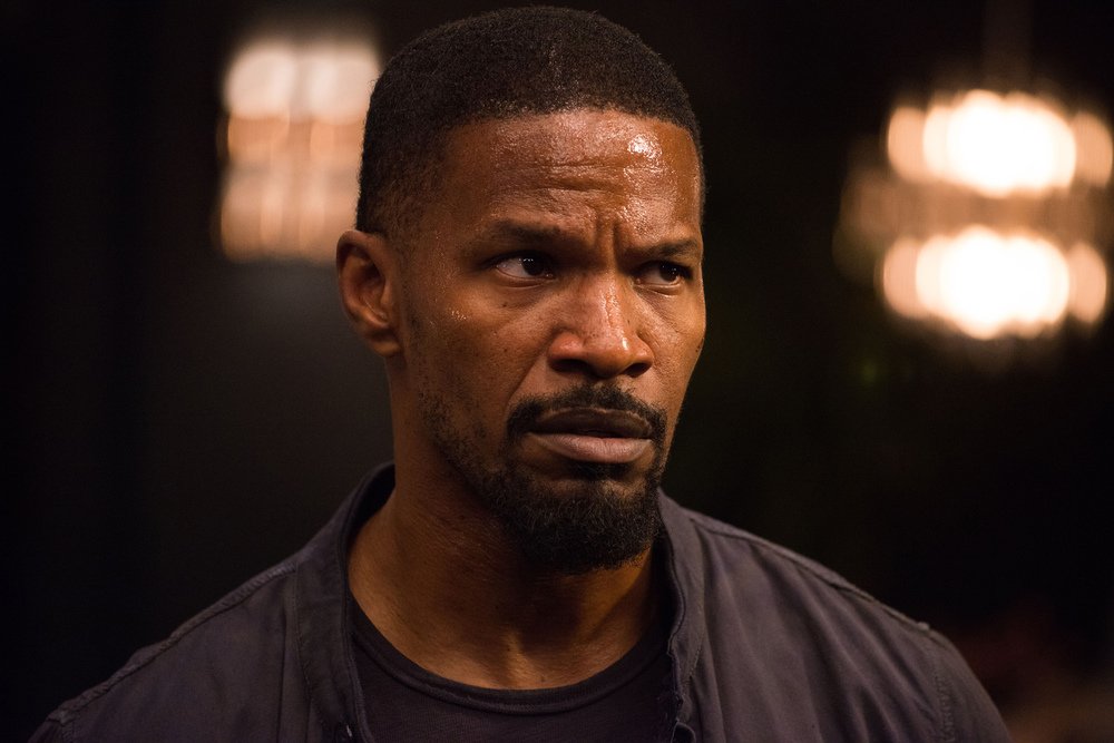 Primo piano di Jamie Foxx in Sleepless