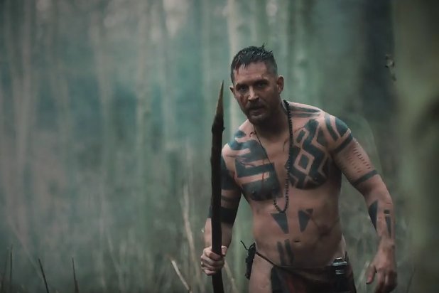 Taboo: una foto del protagonista Tom Hardy