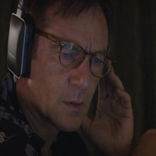 The OA: l'attore Jason Isaacs in una foto della serie