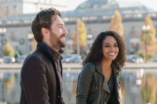 Sleepy Hollow: Tom Mison e Lyndie Greenwood in Columbia