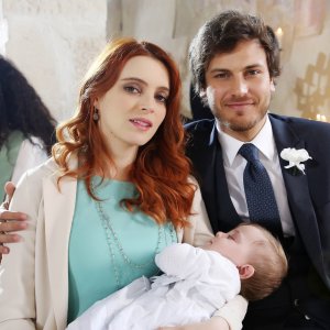 Che Dio ci aiuti: un'immagine di Miriam Dalmazio e Andres Gil