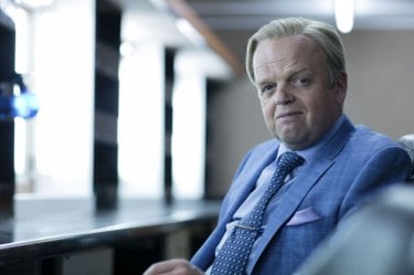 Sherlock: Toby Jones nel ruolo del villain dell'episodio The Lying Detective