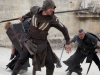 Assassin's Creed, un adattamento sbagliato: perché ad Hollywood continuano a non capire i videogiochi