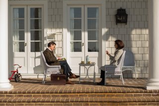 Jackie: Billy Crudup e Natalie Portman in una scena del film