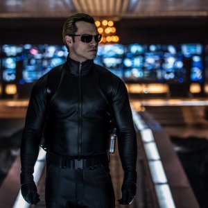 Resident Evil - The Final Chapter: Shawn Roberts in una scena del film