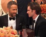 Andrew Garfield, ecco perché ha baciato Ryan Reynolds