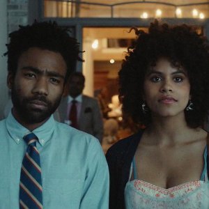 Atlanta: Zazie Beetz e Donald Glover in una scena