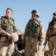 Sand Castle: le foto del film Netflix con Nicholas Hoult e Henry Cavill