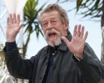 John Hurt; da Alien e Fuga di mezzanotte, 10  ruoli memorabili (+1)