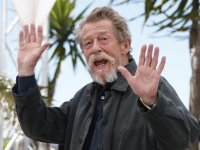 John Hurt; da Alien e Fuga di mezzanotte, 10  ruoli memorabili (+1)