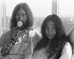 La storia d'amore di John Lennon e Yoko Ono diventerà un film