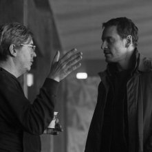 The Snowman: Michael Fassbender a colloquio col regista Tomas Alfredson