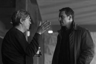 The Snowman: Michael Fassbender a colloquio col regista Tomas Alfredson