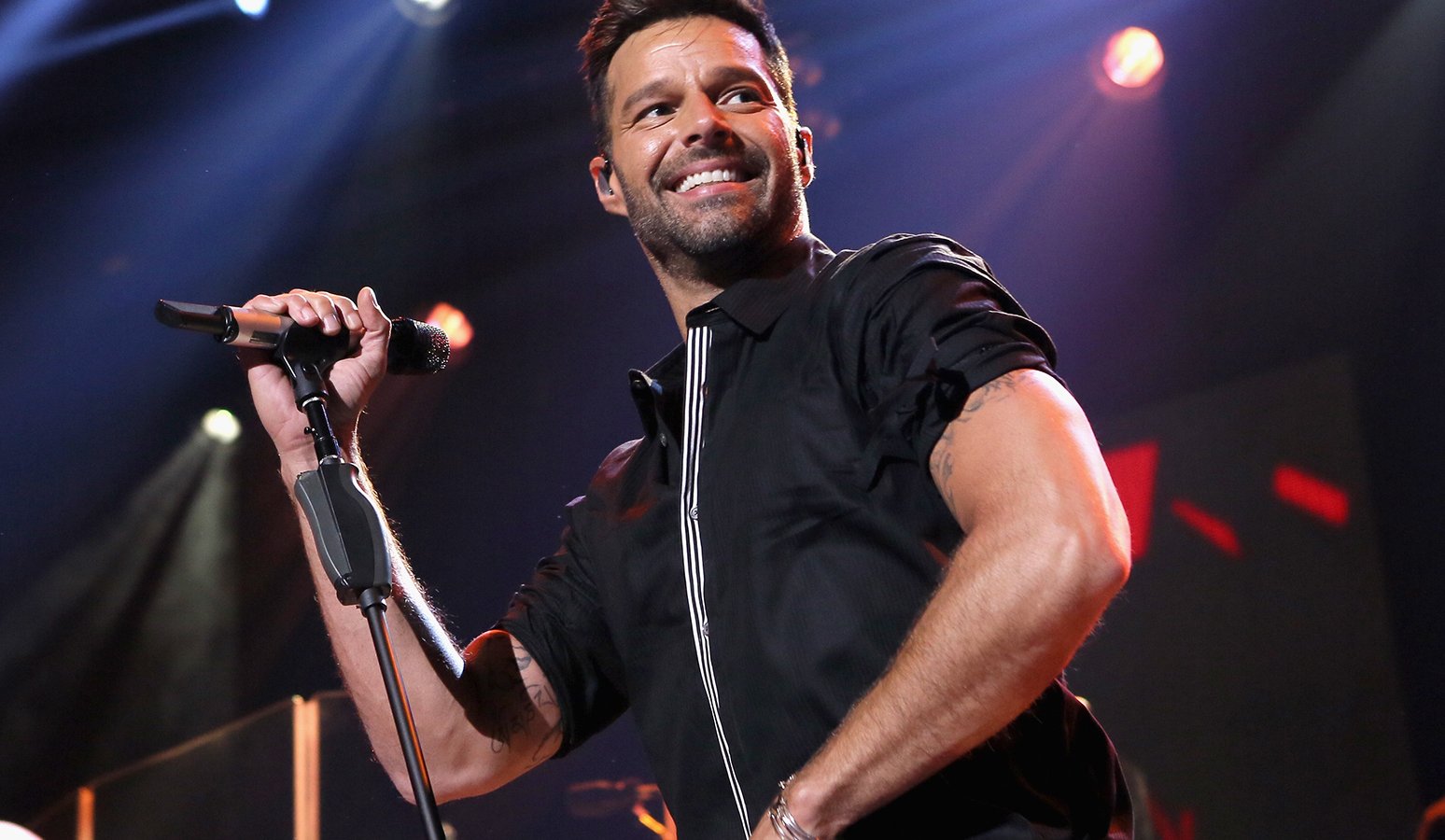 Ricky Martin durante una performance live