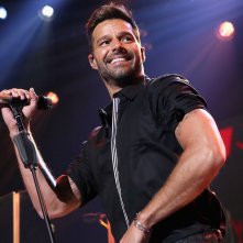 Ricky Martin durante una performance dal vivo