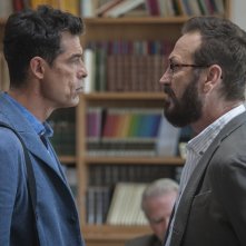 Beata ignoranza: Marco Giallini e Alessandro Gassman in una scena del film