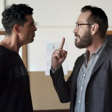 Beata ignoranza: Marco Giallini e Alessandro Gassman in un momento del film