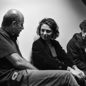 Esclusiva: Slam - Tutto per una ragazza, Jasmine Trinca, Andrea Molaioli e Ludovico Tersigni in una foto dal set