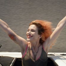 Il padre d'Italia: una sorridente Isabella Ragonese in una scena del film